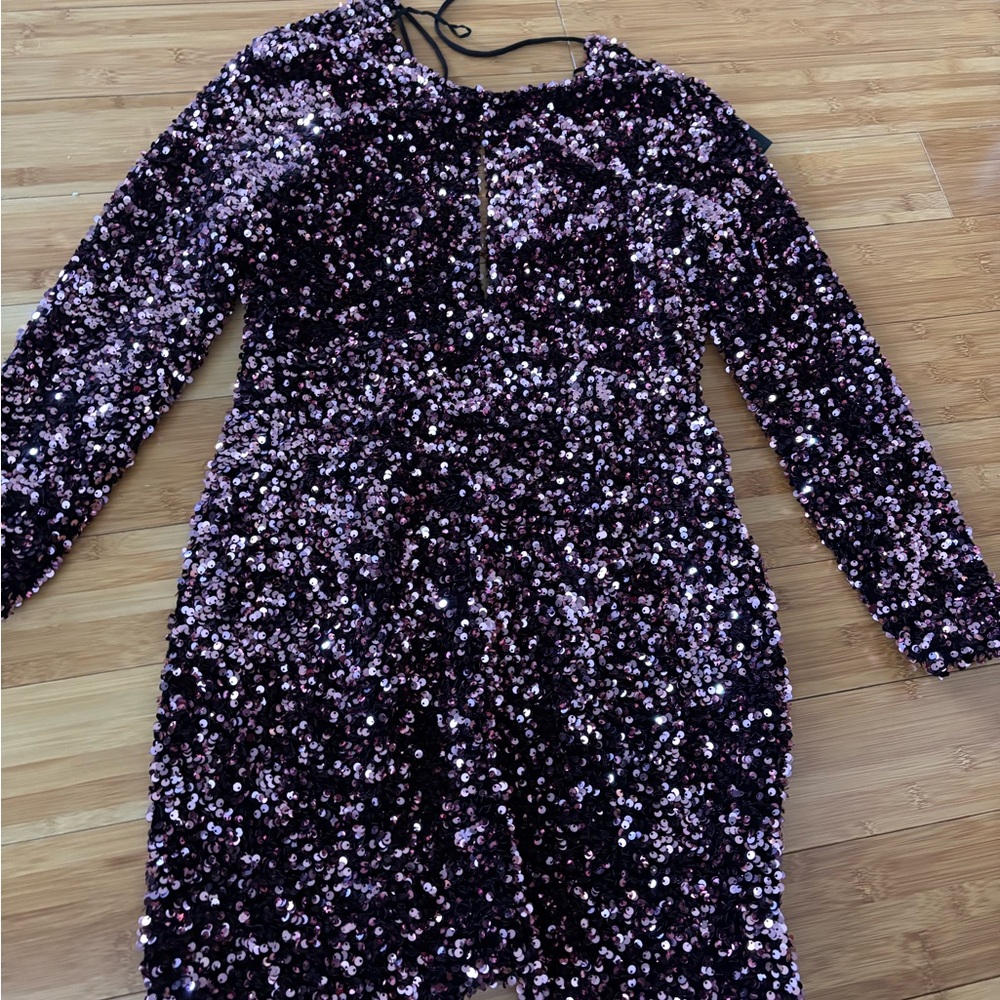ZARA Sequin Long Sleeve Dress with open back - Picture 7 of 9